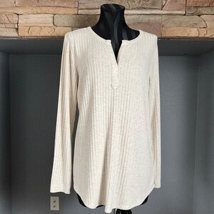 Lands’ End Relaxed Ribbed Thermal Top Henley Style Oversized Layering Cream M